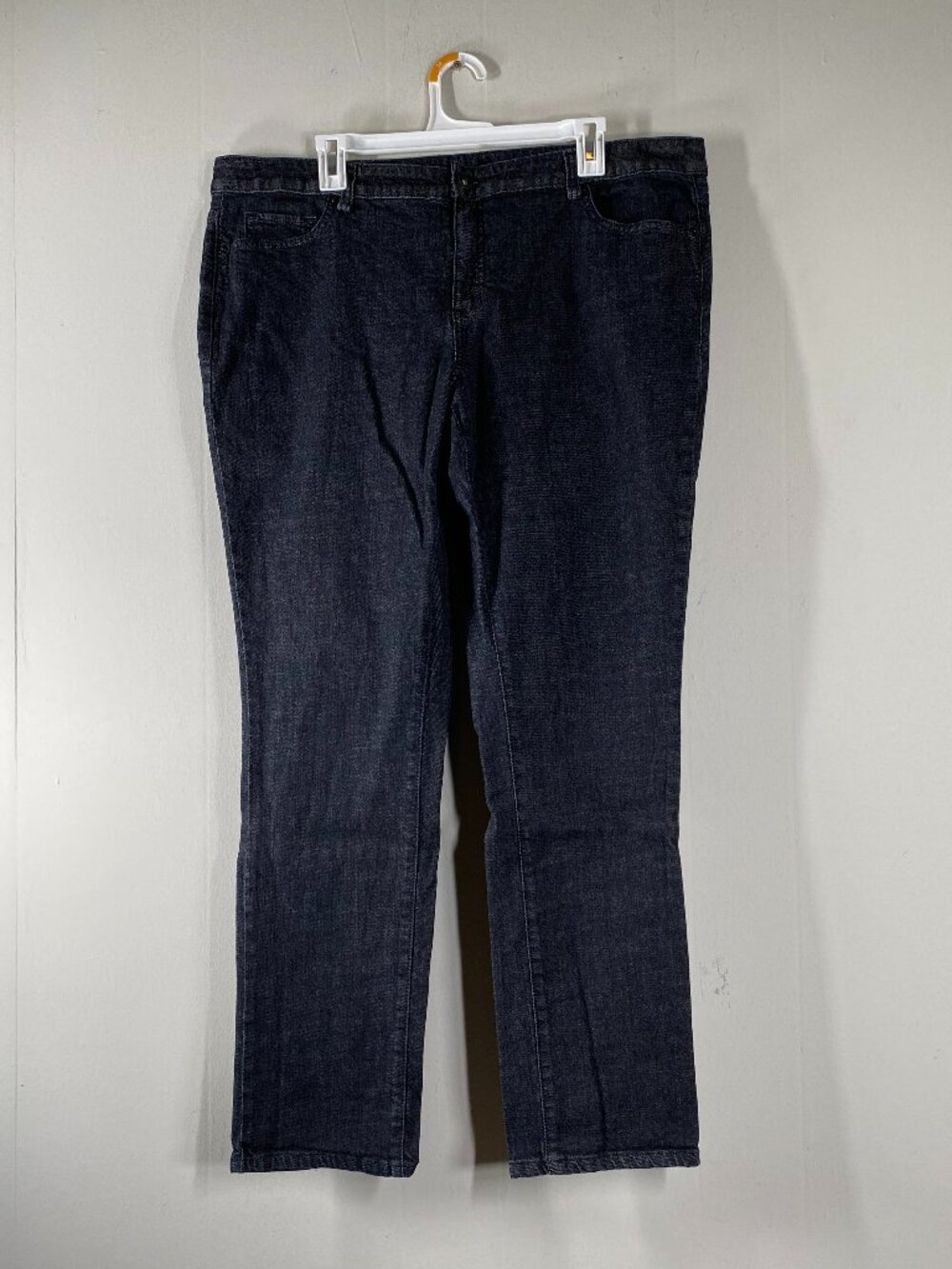 JCPenney SLIM Straight Denim Jeans Women's 18W Mid Rise Black Casual Pants